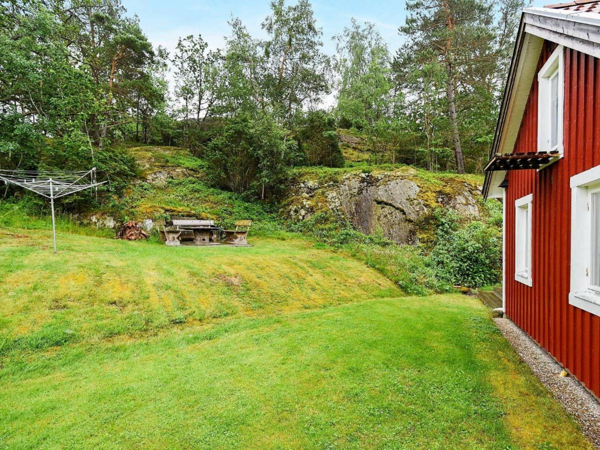 4 Person Holiday Home In Hen N Nösund Exteriér fotografie